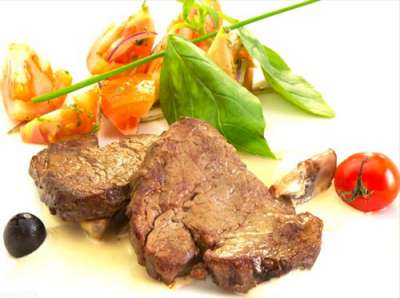 年纪大了能多吃肉吗?这两种肉不宜错过!